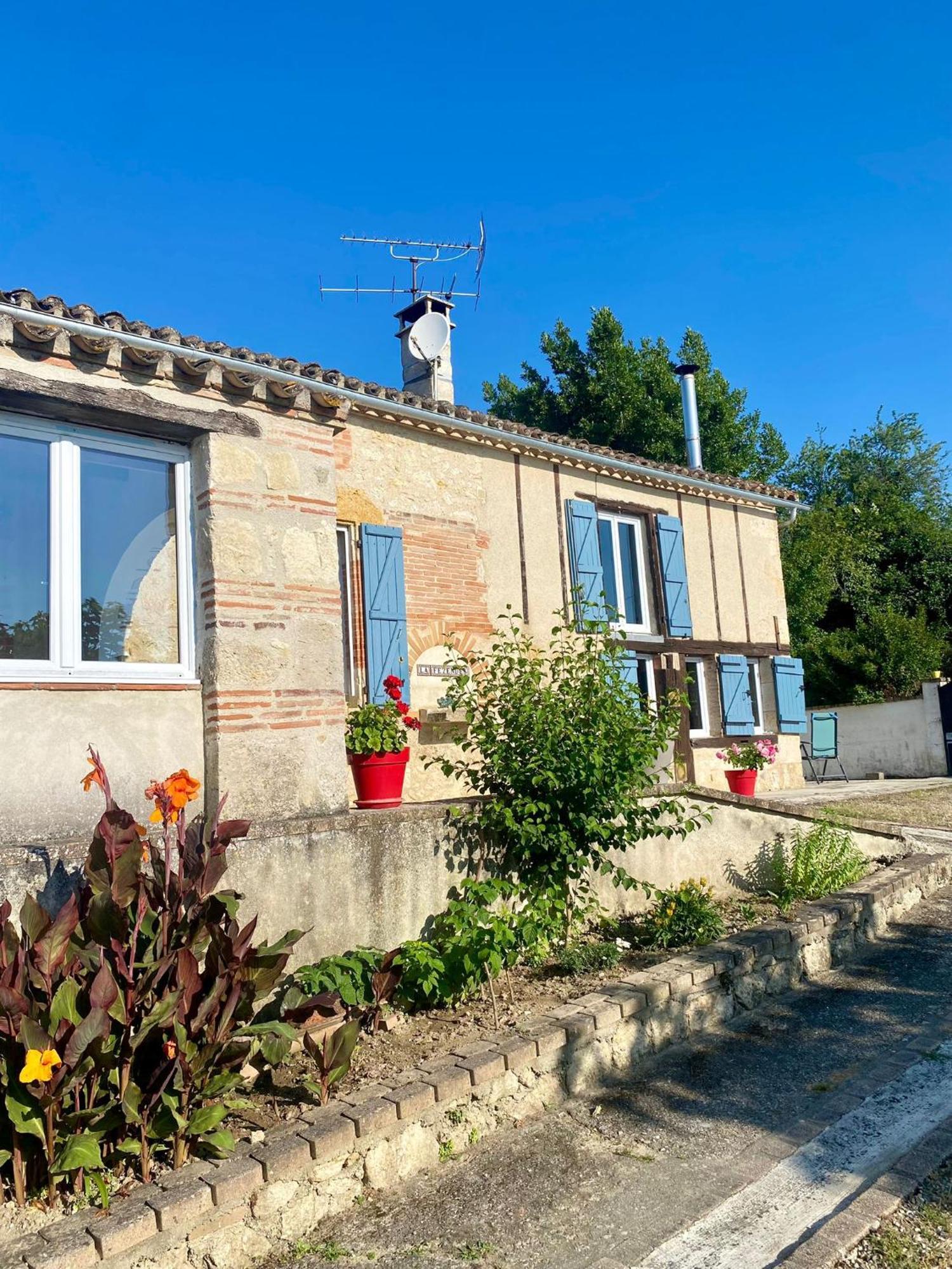 Maison D'Hotes La Fezendes Miradoux Buitenkant foto